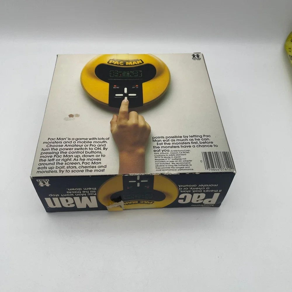 Vintage 1981 Tomytronic Pac-Man Handheld VFD Arcade Game Tomy Yellow Japan
